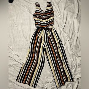 striped wide leg jumpsuit (M)